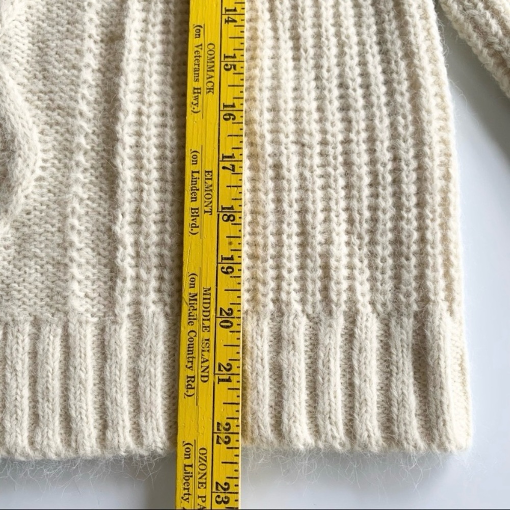 Levi’s Sweater Small New - Picture 9 of 10